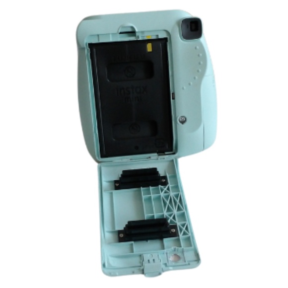 Amazon.com : Fujifilm Instax Mini 9 Instant Camera - Ice  Fujifilm Instax Mini 9 Camera with Case - Light Blue